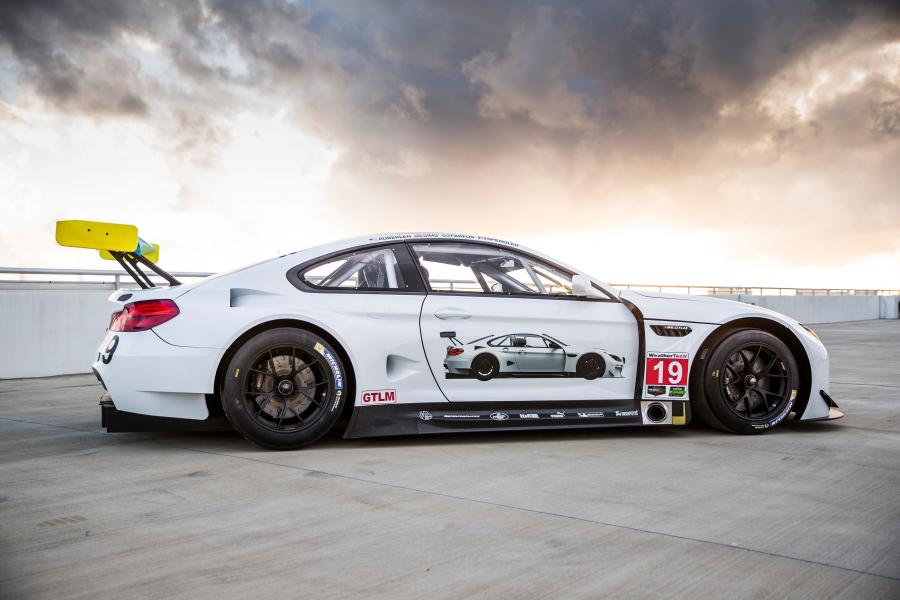  BMW M6 GTLM Art Car by John Baldessari (F13) 2016 года  (фото 3 из 11)